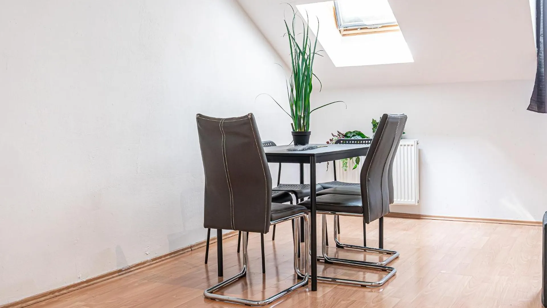 Cozy 1Br Apt Comfortable Design/@ Schoenbrunn Vienna Austria